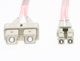 4cabling 0.5m Lc-sc Om1 Multimode Fibre Optic Cable: Salmon Pink Fl.om1lcsc05mp