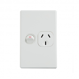 4C | Elegant Single Power Point 250V 10A - Vertical 040.0.0095