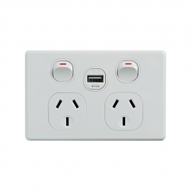 4C | Classic Double Power Point 250V 10A with 5V 2.1A USB Port