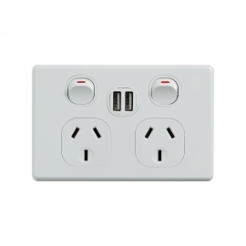4C | Classic Double Power Point 250V 10A with 5V 2x2.4A USB Ports