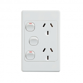 4C | Ultima Double Power Point 250V 10A with16AX Extra Switch - Vertical